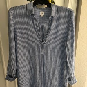 🌸NEW ITEM🌸 Gap Pinstriped Linen Top